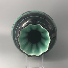 Load image into Gallery viewer, Keramik, Stor vas, 22cm hög, V-serien, Ilse Claeson, Rörstrand, 1930-tal, Art Deco
