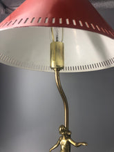 Load image into Gallery viewer, Bords/Skrivbordslampa Art Deco, helt i mässing utom skärm, 1920-30 tal
